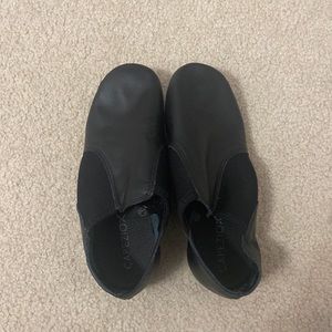 black jazz shoes brand new bought & forgot to return